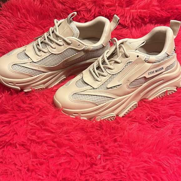 Steve Madden Womens Possession Shoes in Shade “Bone” (Beige) - Picture 4 of 11